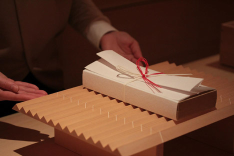Origata-Shop-by-Fumihiko-Sano-d_dezeen_468_0