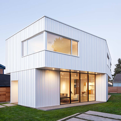 The form of Ben Waechter’s Pavilion house is derived from a dining table