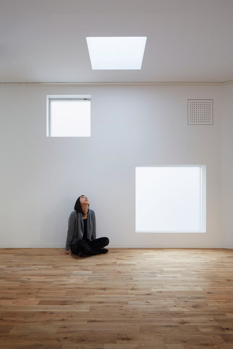 R4 in Roppongi by Florian Busch Architects