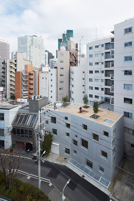 R4 in Roppongi by Florian Busch Architects