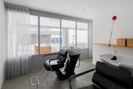 Re-edit hair salon by Sides Core