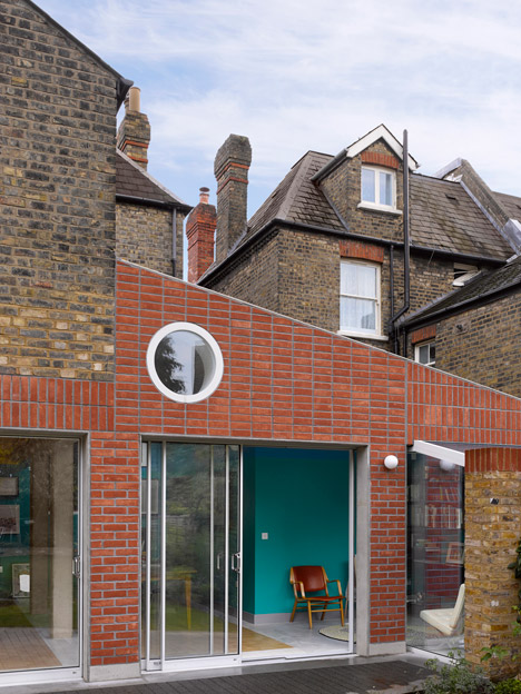 Sanderson House by David Kohn Architects