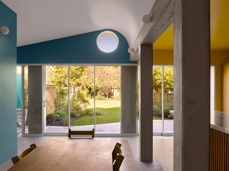 Sanderson House by David Kohn Architects