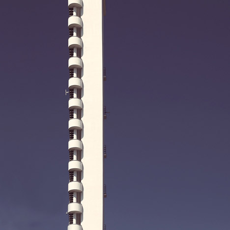 Sebastian-Weiss-Le-Blanc-Instagram_dezeen_468_3
