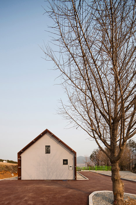 Slow Island Trip Center by OUJAE Architects