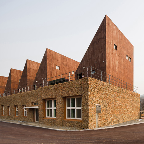 Korean island visitor centre by OUJAE Architects features a remodelled schoolhouse