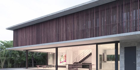 Swiss Tropical House by Architect Kidd