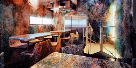 Tetchan bar by Kungo Kuma