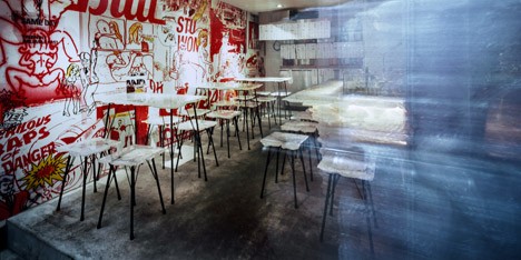 Tetchan bar by Kungo Kuma