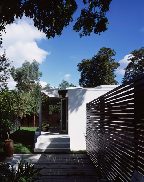 The Covert House by DSDHA