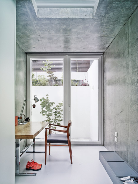 The Covert House by DSDHA