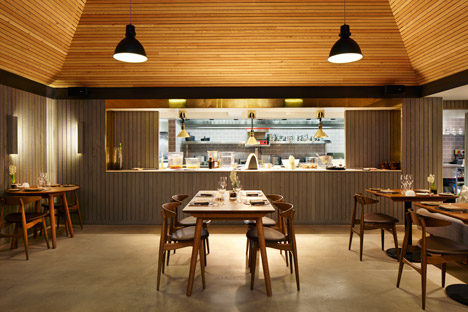 The Woodspeen restaurant and cookery school by Softroom Architects