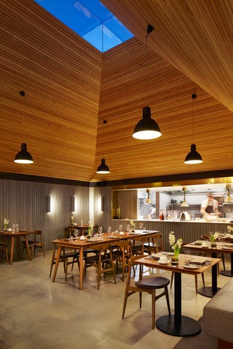 The Woodspeen restaurant and cookery school by Softroom Architects