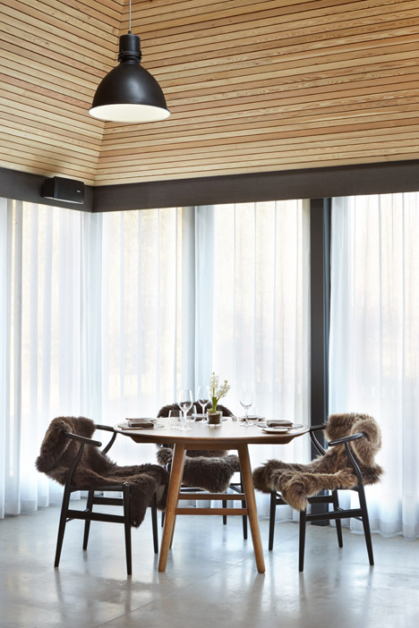 The Woodspeen restaurant and cookery school by Softroom Architects