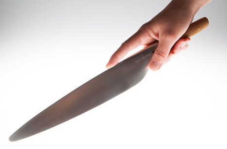 Umami Santoku knife by Per Finne