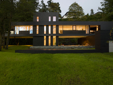Villa S by Todd Saunders