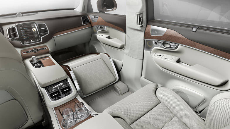 Volvo Lounge Control