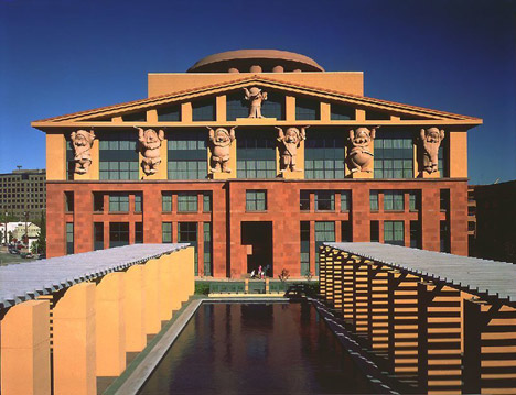 Walt Disney Company Michael-Graves_dezeen_468_15