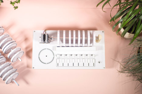 XOXX_Composer_Drum_Machine_by_Axel_Bluhme_dezeen_468_7