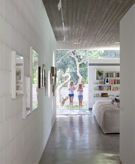 A House for an Architect by Pitsou Kedem