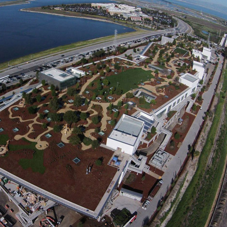 Facebook pushes ahead with plans for two new Gehry-designed buildings