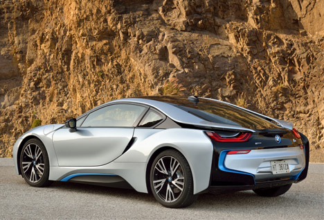 BMW i8