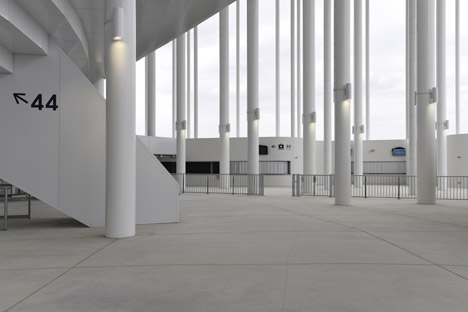 Bordeaux-Stadium-by-Herzog-de-Meuron-bb_dezeen_468_1