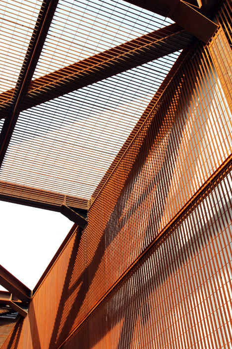 Brazil-pavilion_Milan-Expo-2015_dezeen_468_7