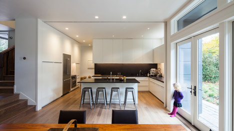 Cambridge House by Anmahian Winton Architects