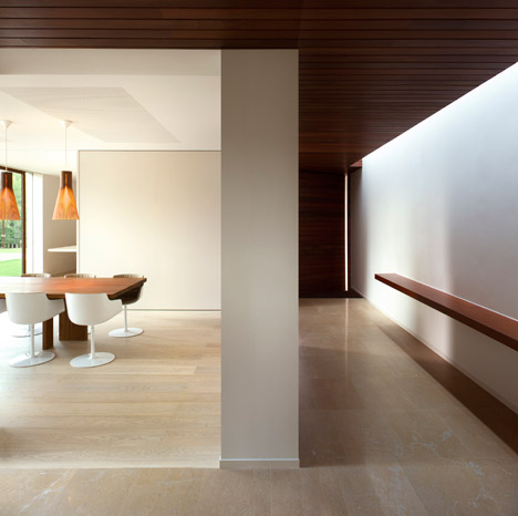 Casa El Bosque by Ramon Esteve Estudio