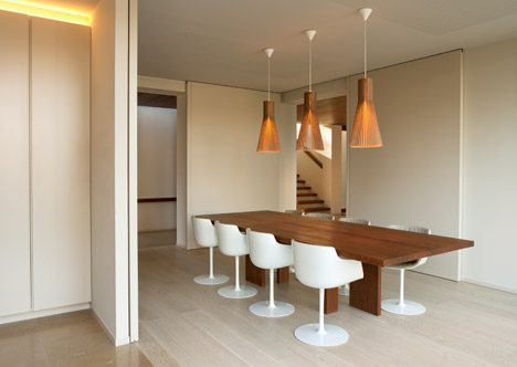 Casa El Bosque by Ramon Esteve Estudio