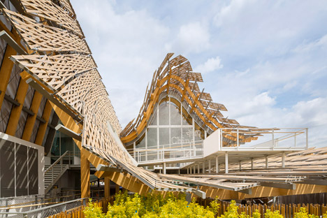 China-pavilion-Milan-Expo-2015-by-Studio-Link-Arc-and-Tsinghua-University-photo-Sergio-Grazia_dezeen_468_1