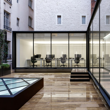 Dior Homme occupies extended Haussmann building by Antonio Virga Architecte
