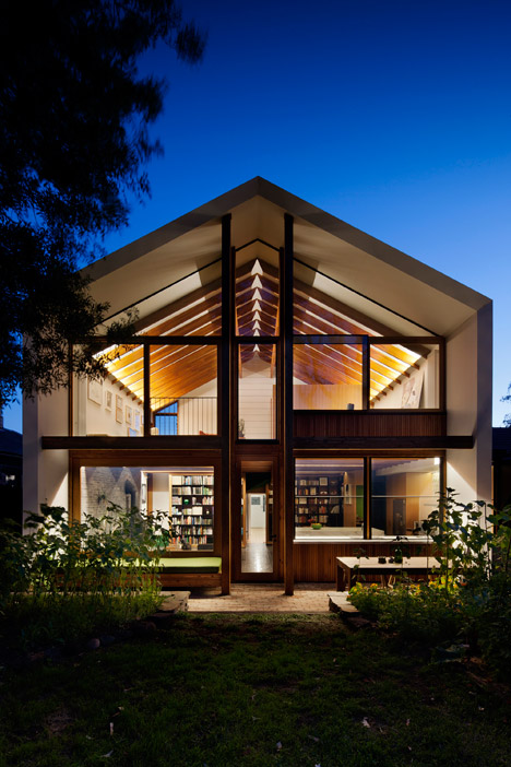 Doll's House by BKK Architects
