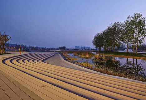 Earthly Pond Service Center of International Horticultural Exposition 2014 by HHD Fun