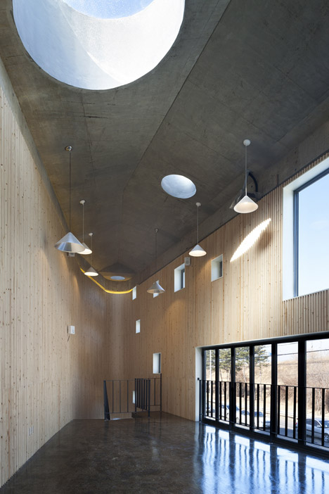 Extrude by Studio GAON