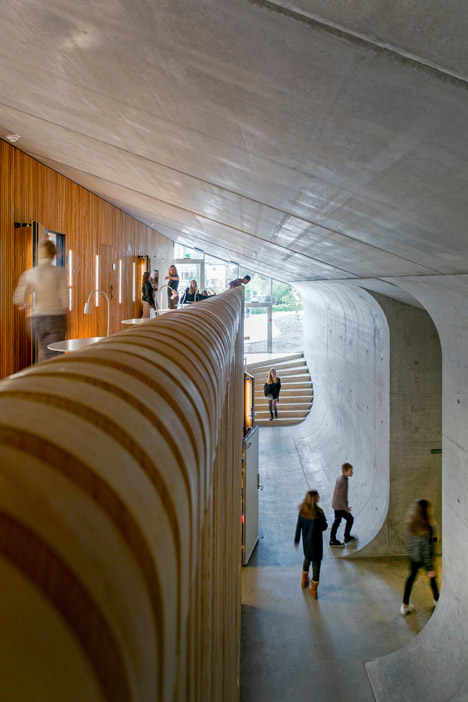 Gammel Hellerup High School by BIG
