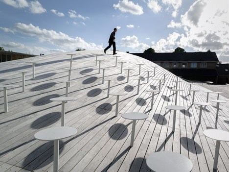 Gammel Hellerup High School by BIG