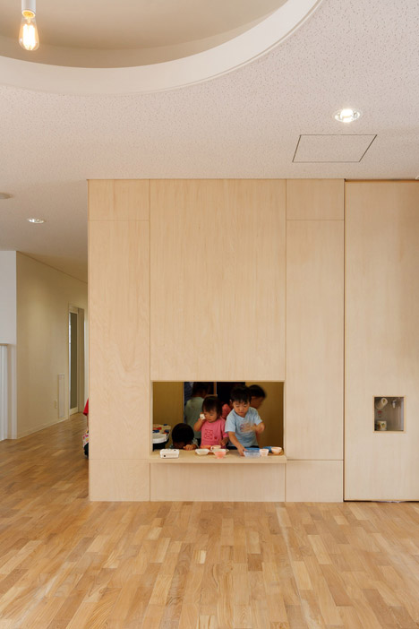 Hanazono Kindergarten and Nursery in Okinawa by Hibino Sekkei and Youji no Shiro