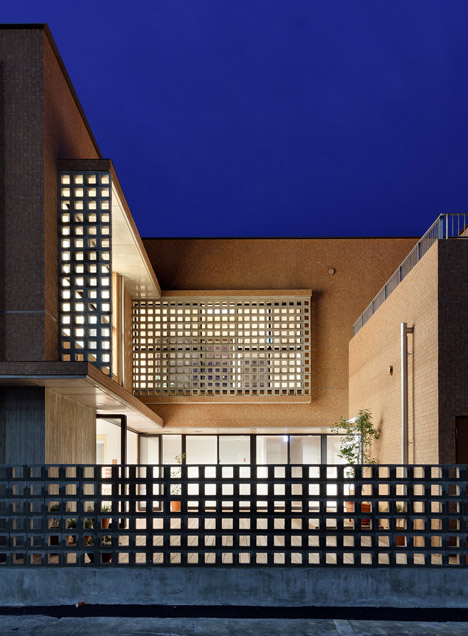Hanazono Kindergarten and Nursery in Okinawa by Hibino Sekkei and Youji no Shiro