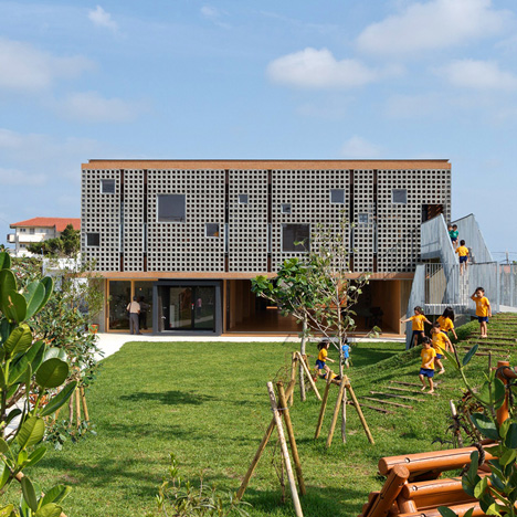 Hanazono Kindergarten and Nursery in Okinawa by Hibino Sekkei and Youji no Shiro