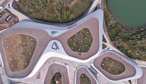 Heavenly-Water-Service-Center-International-Horticultural-Exposition-2014-by-HHD-Fun_dezeen_468_8
