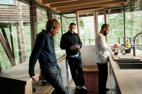 Ex Machina film set