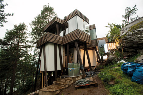 Ex Machina film set
