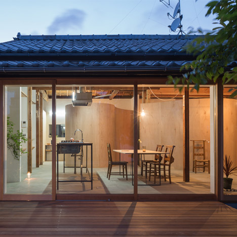 House in Kamisawa by Tato Architects