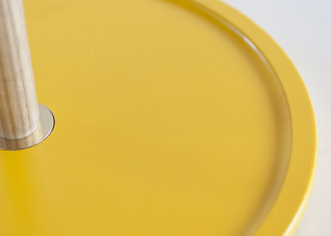 Impila-floor-lamp-Yu-Ito_dezeen_468_4