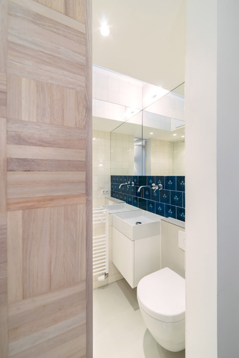 Micro-Apartment in Berlin by spamroom+johnpaulcoss