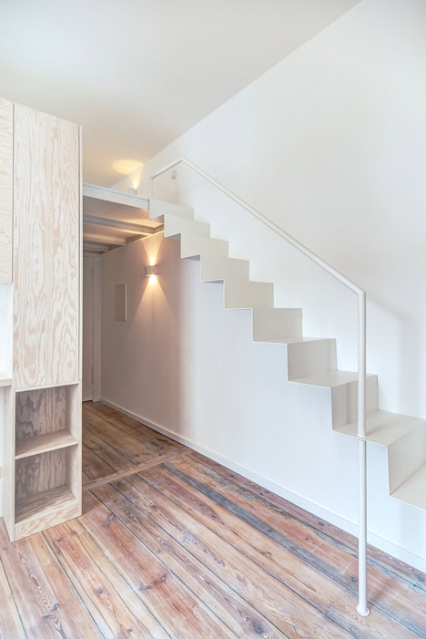 Micro-Apartment in Berlin by spamroom+johnpaulcoss