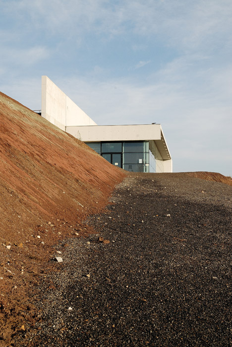 Paleontological pavilion by OVO Grabczewscy Architekci