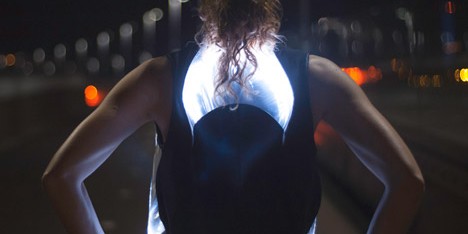 Phototrope illuminated running shirt by Pauline van Dongen